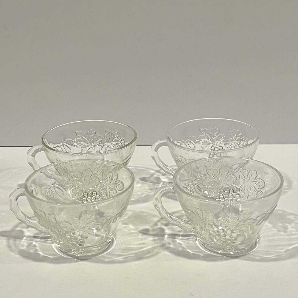Vintage Anchor Hocking Clear Grape Leaf Pattern Punch Cup Glass Set of 4